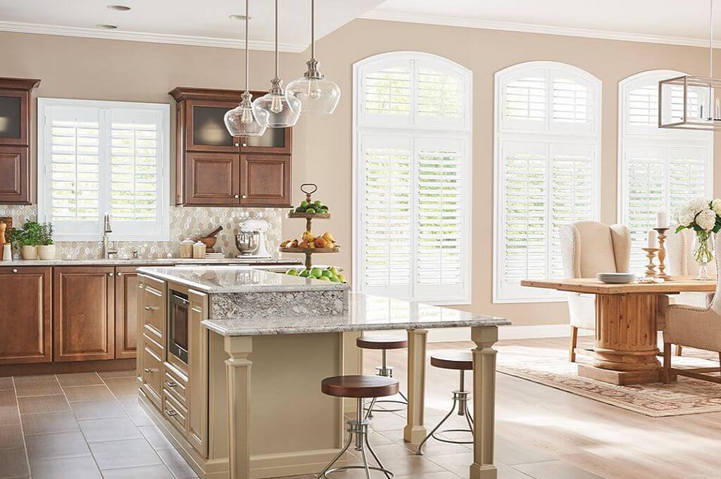 Why Composite Shutters Are the Ideal Choice for Bathrooms and Kitchens